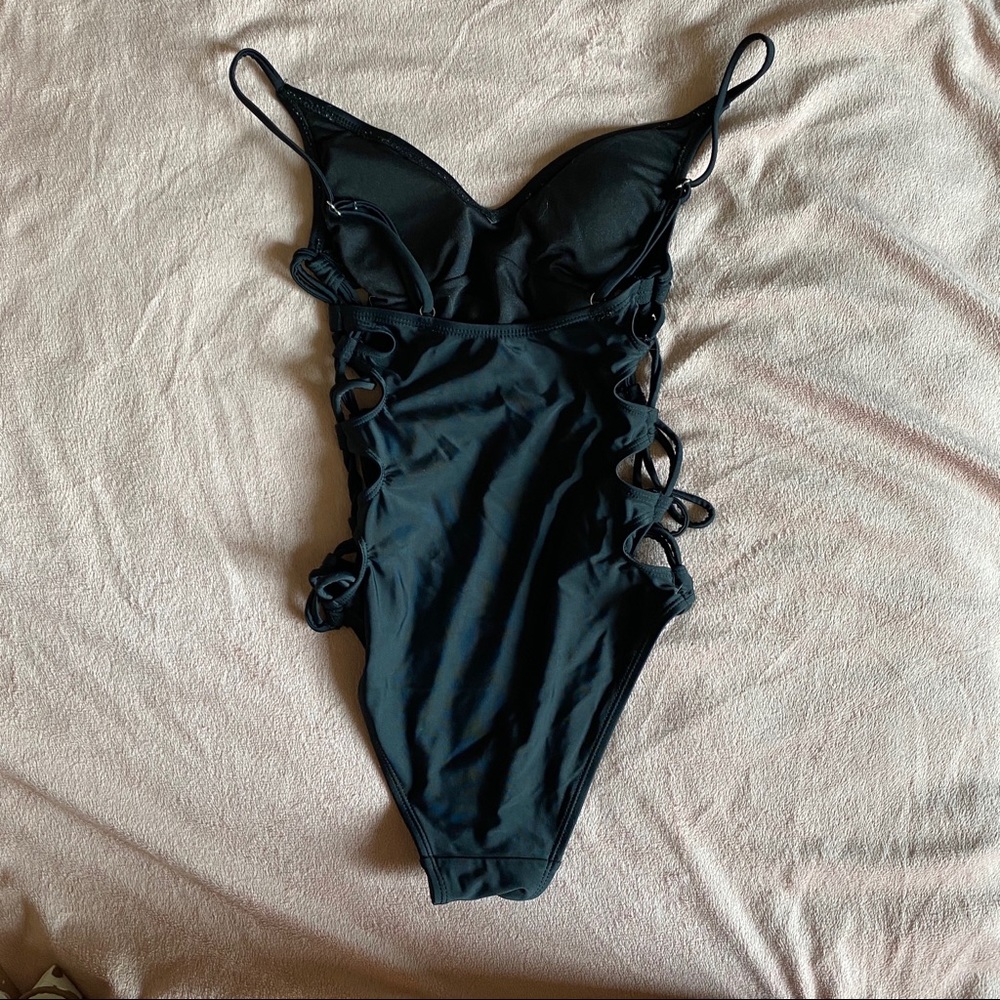 Swimsuit - Picture 10 of 10